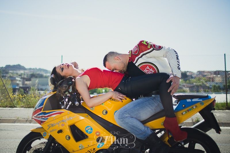 Las mejores fotos de parejas en moto con 274km